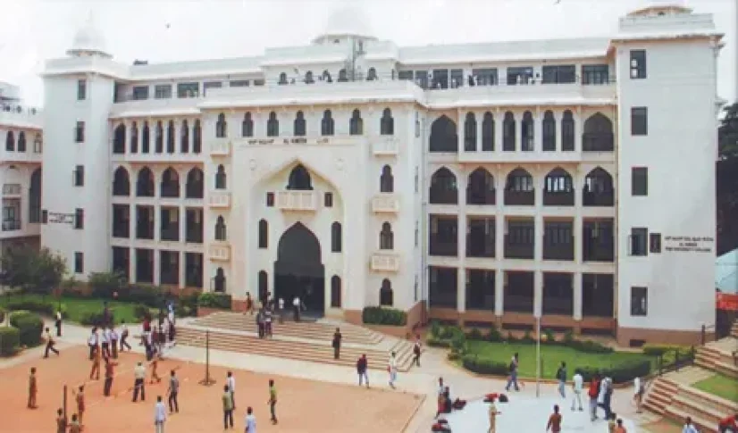 16_05_17_091140_Al-Ameen-Medical-College-002